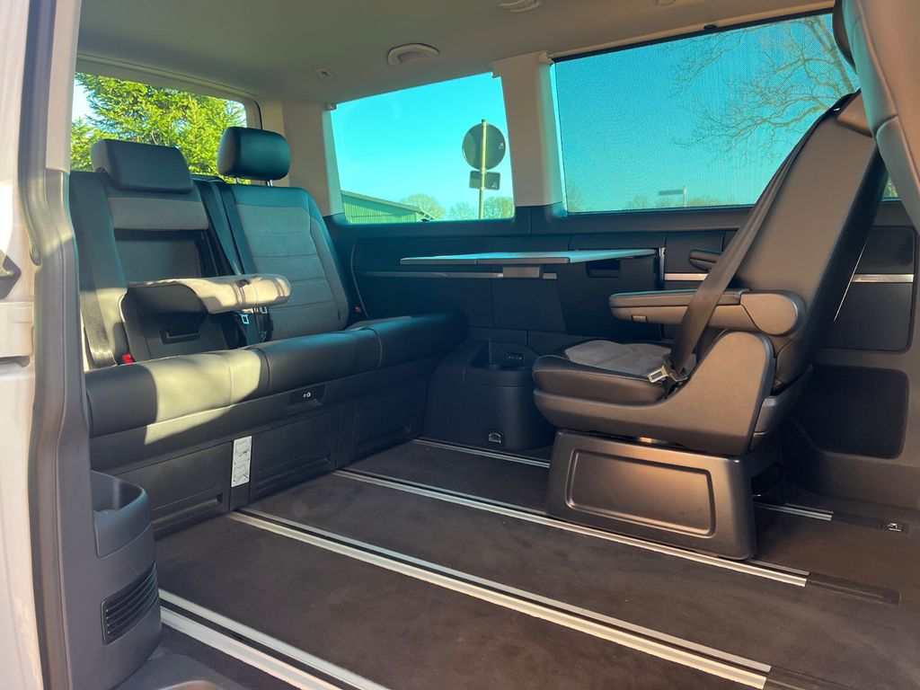 Volkswagen T6 Multivan 2021