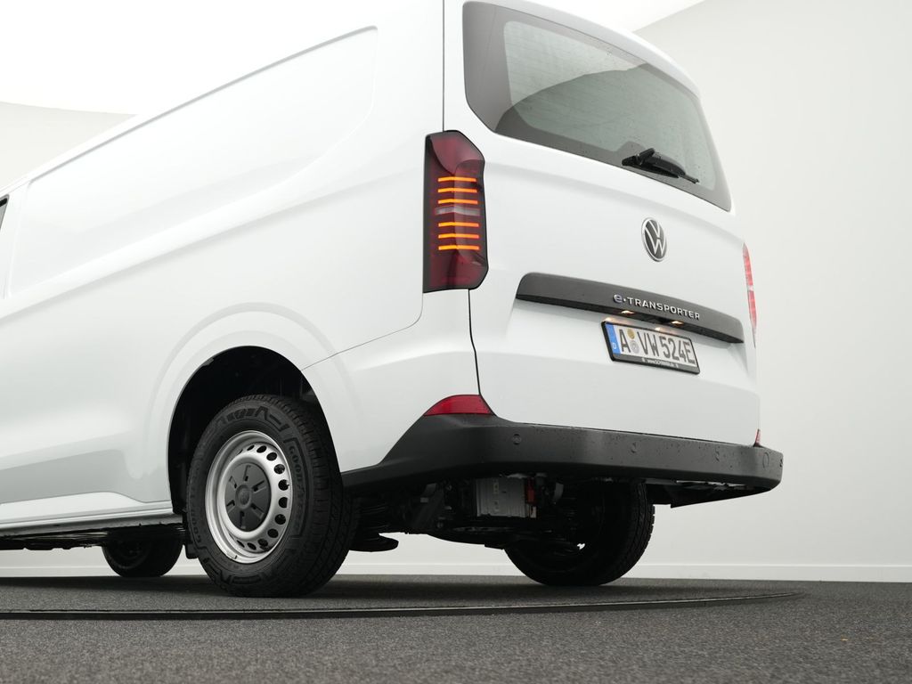 Volkswagen T7 Transporter 2025