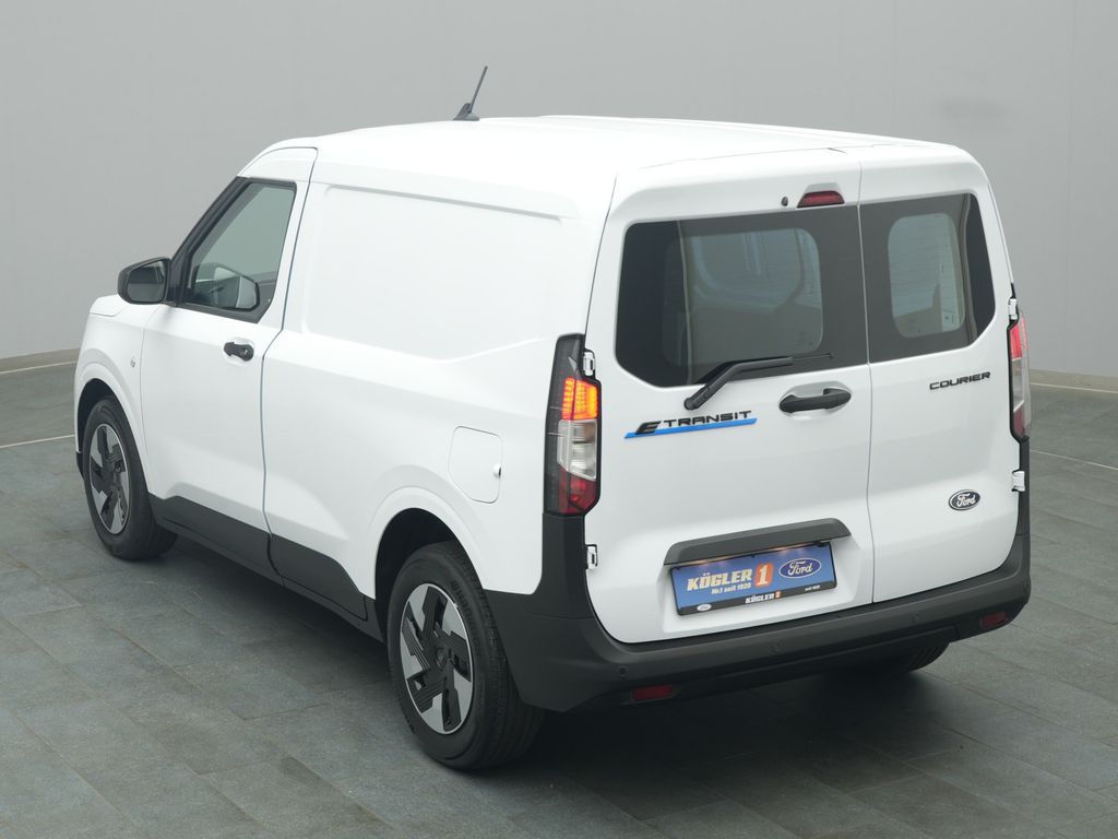 Ford Transit Courier 2025