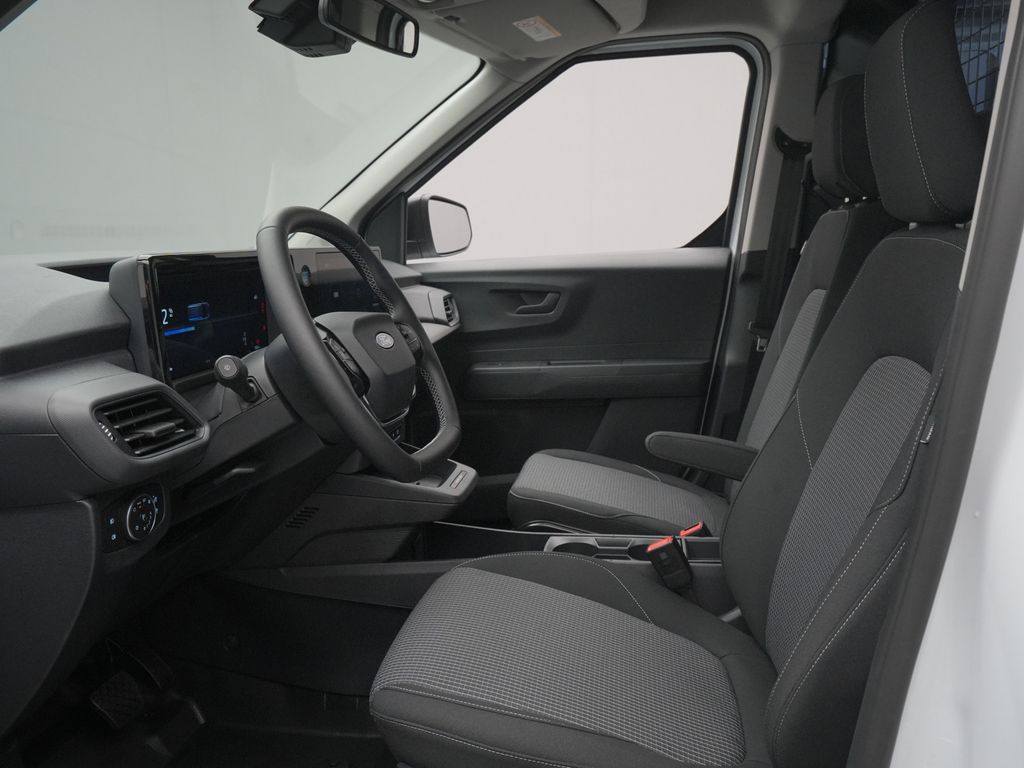 Ford Transit Courier 2025