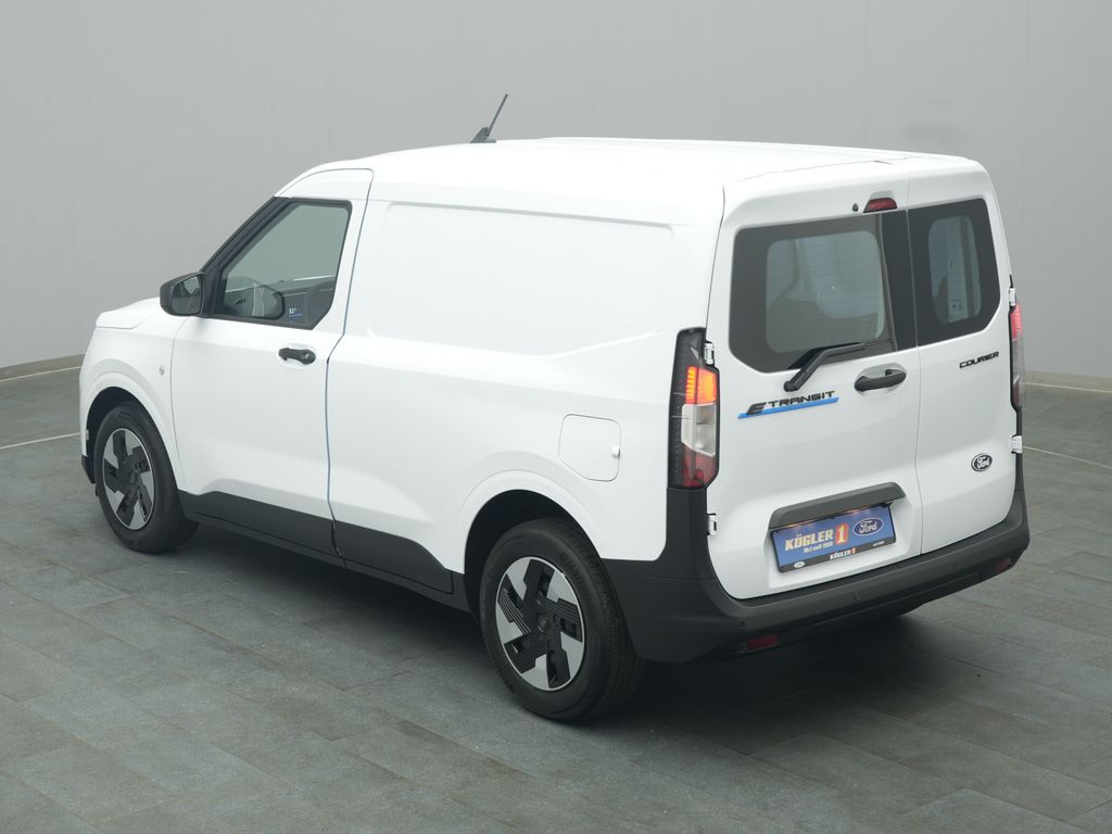 Ford Transit Courier 2025