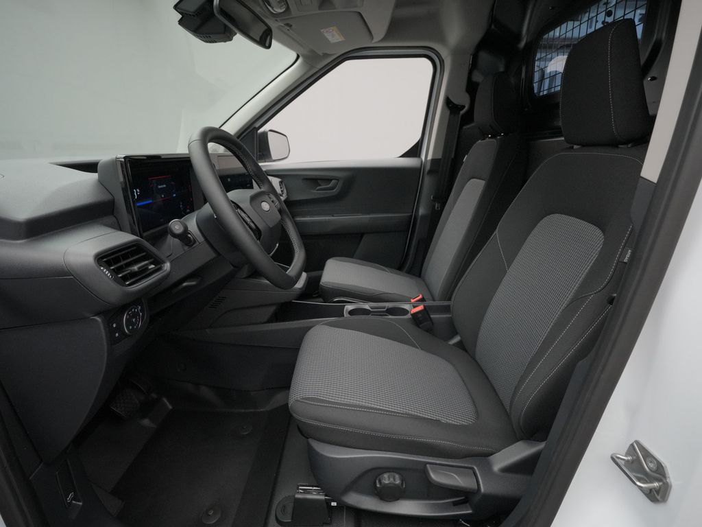 Ford Transit Courier 2025