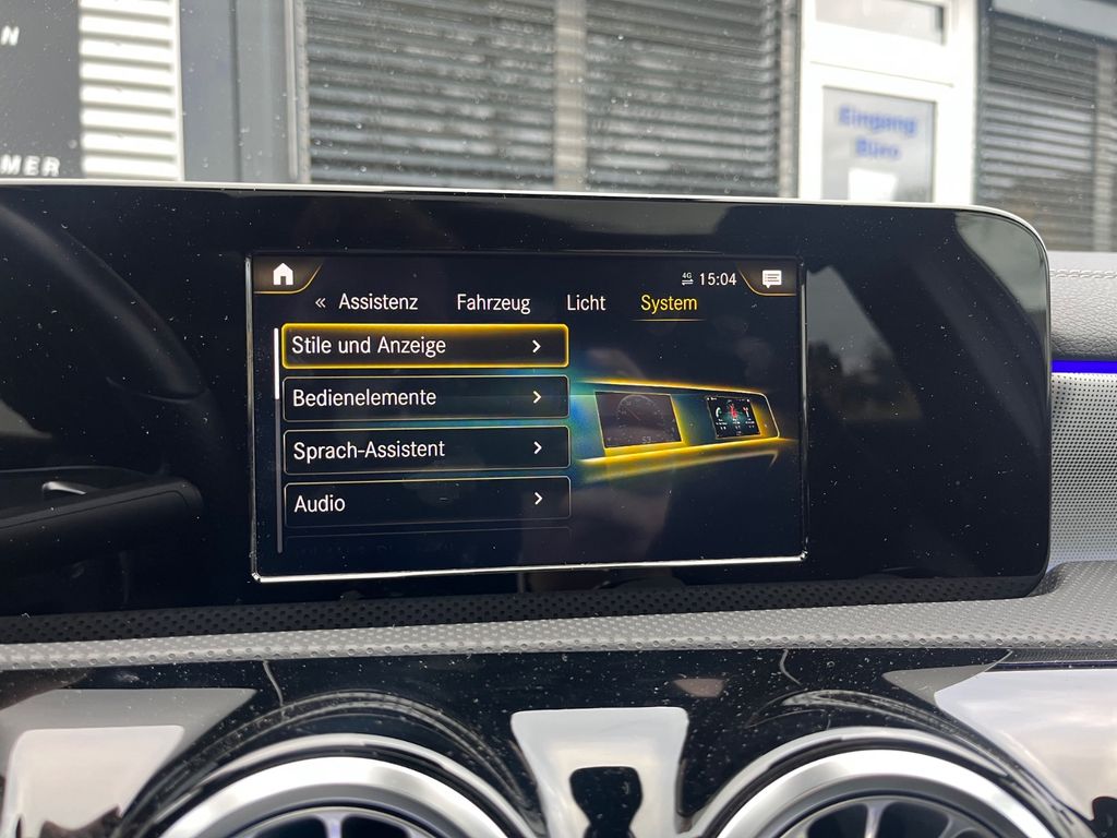 Mercedes-Benz A 180 2021