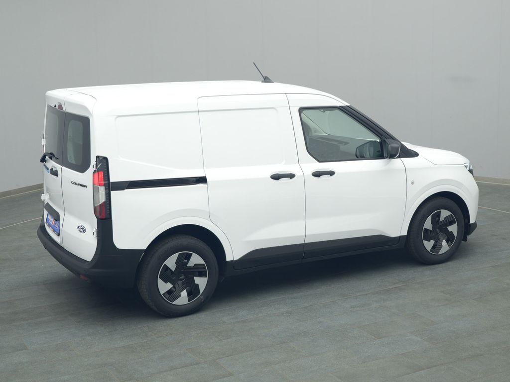 Ford Transit Courier 2025