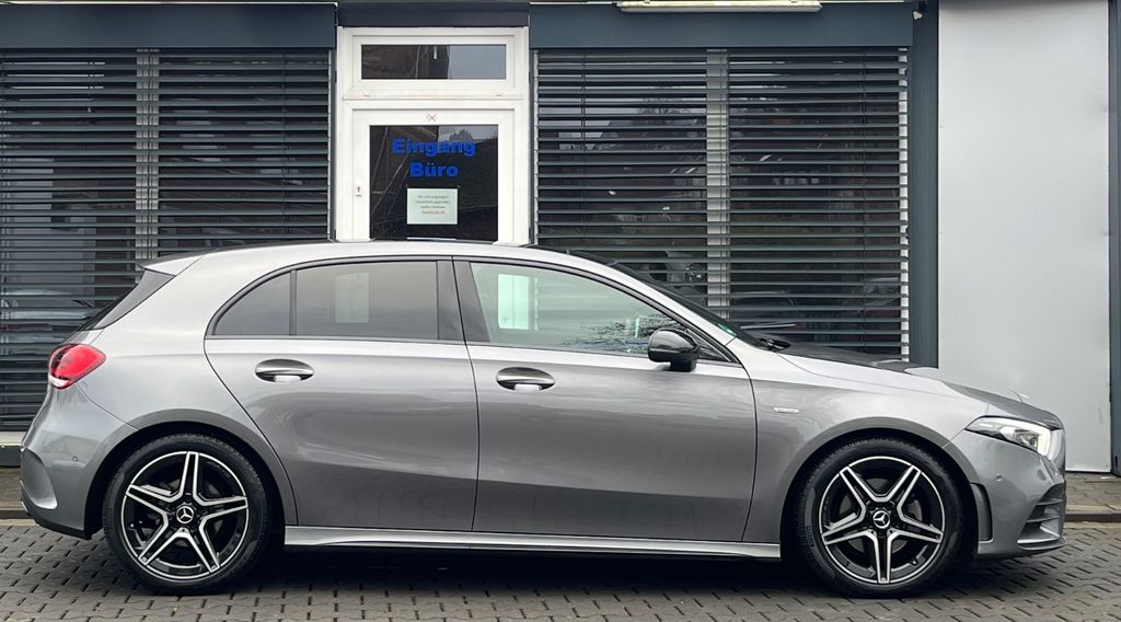 Mercedes-Benz A 180 2021