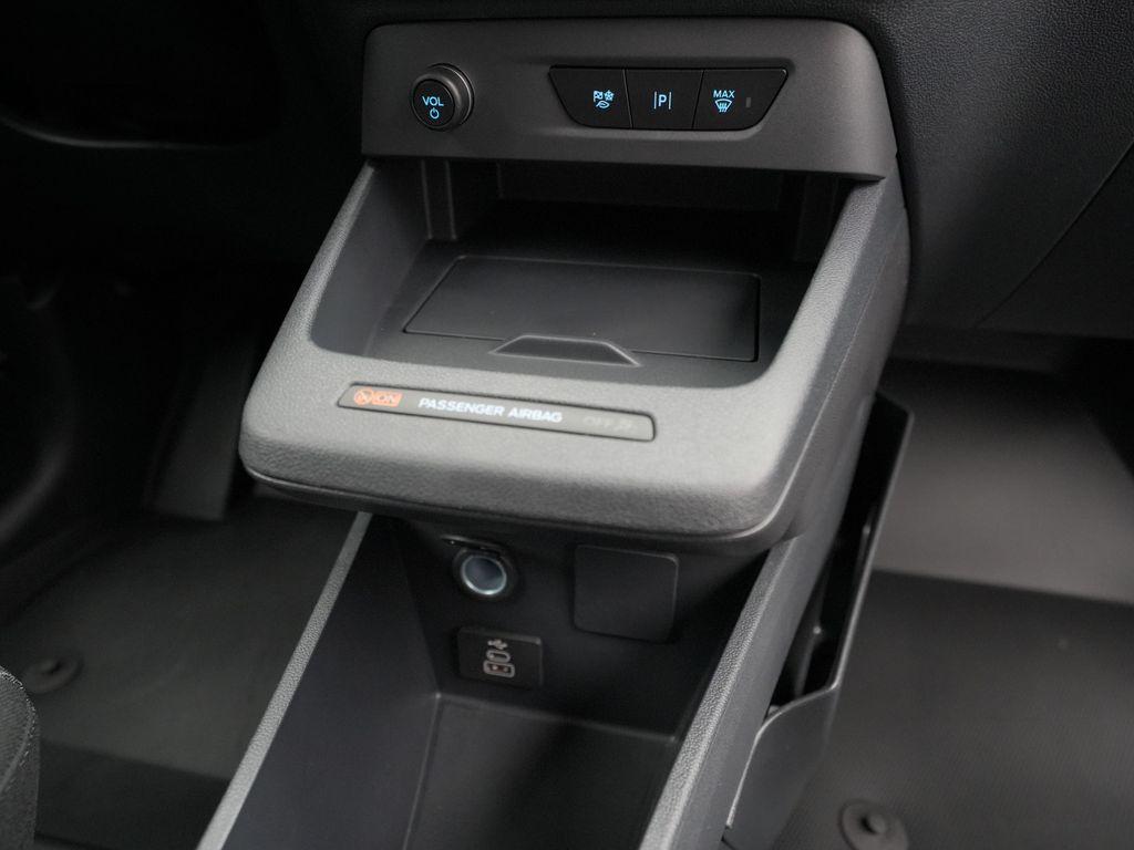 Ford Transit Courier 2025