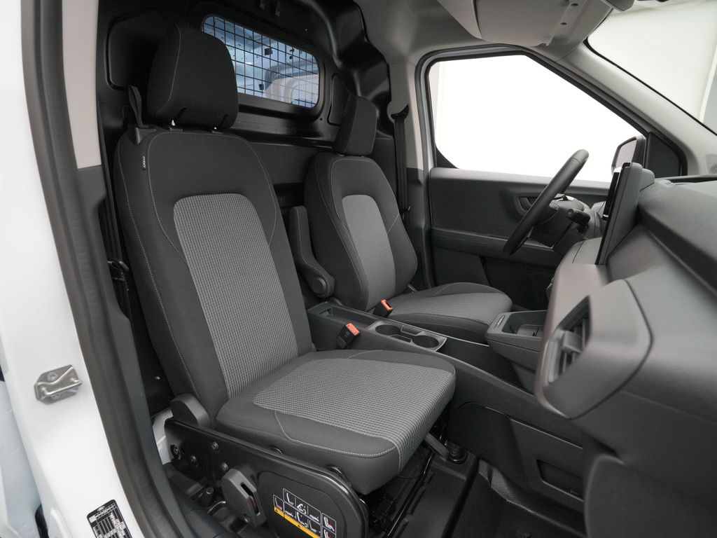 Ford Transit Courier 2025