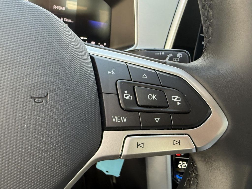 Volkswagen T-Roc 2025