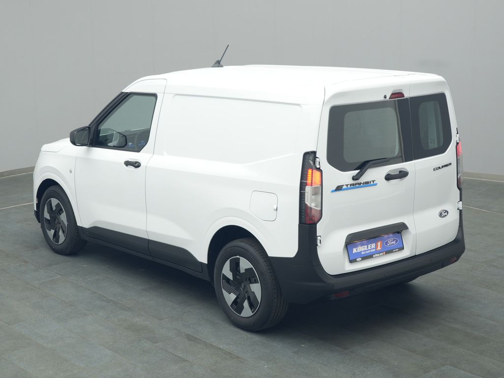 Ford Transit Courier 2025