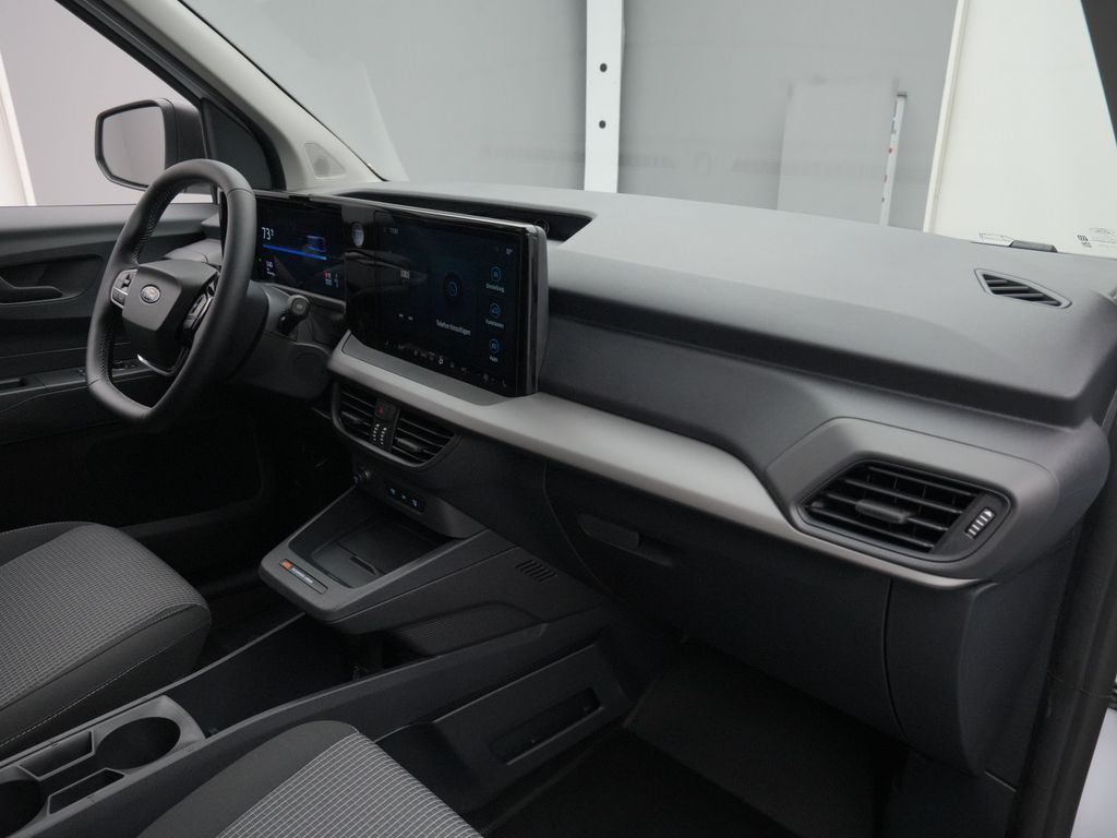 Ford Transit Courier 2025