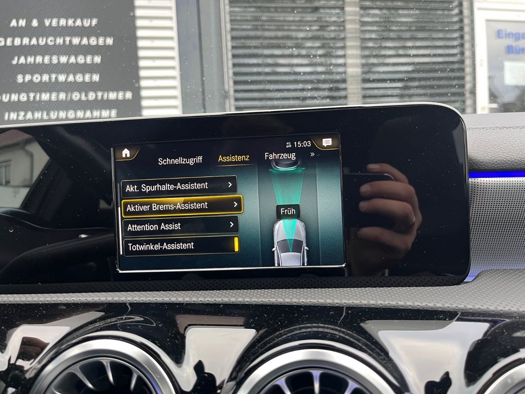 Mercedes-Benz A 180 2021