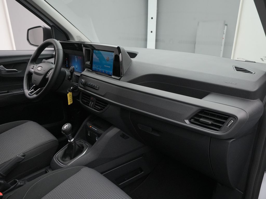 Ford Transit Courier 2026