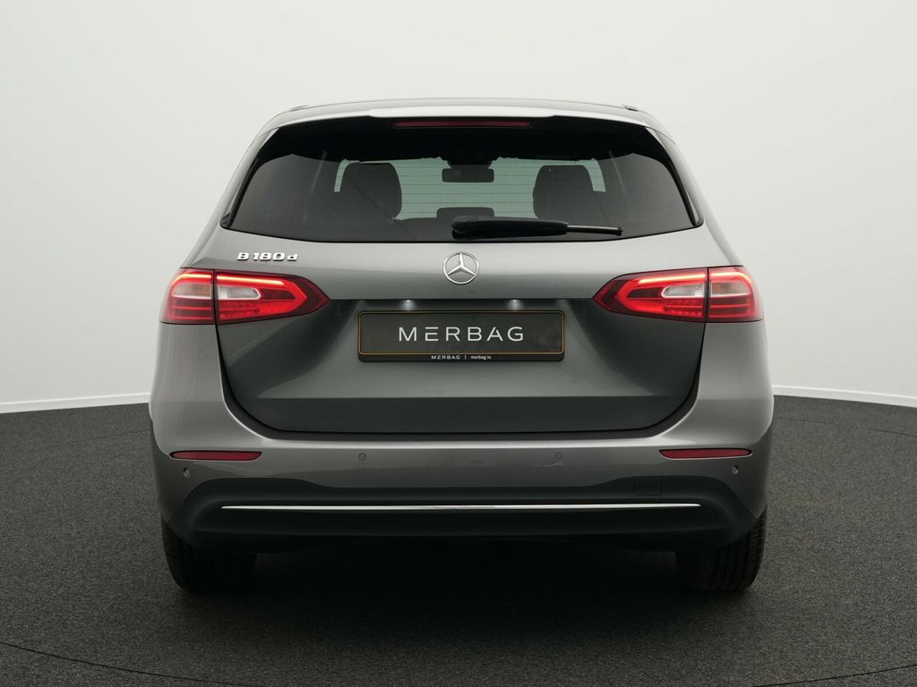 Mercedes-Benz B 180 2020