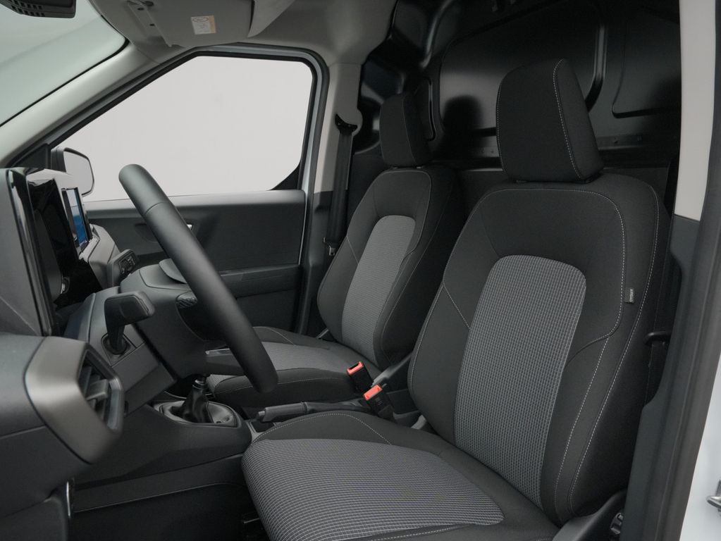 Ford Transit Courier 2025