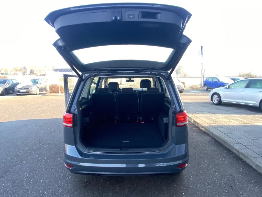 Volkswagen Touran 2021