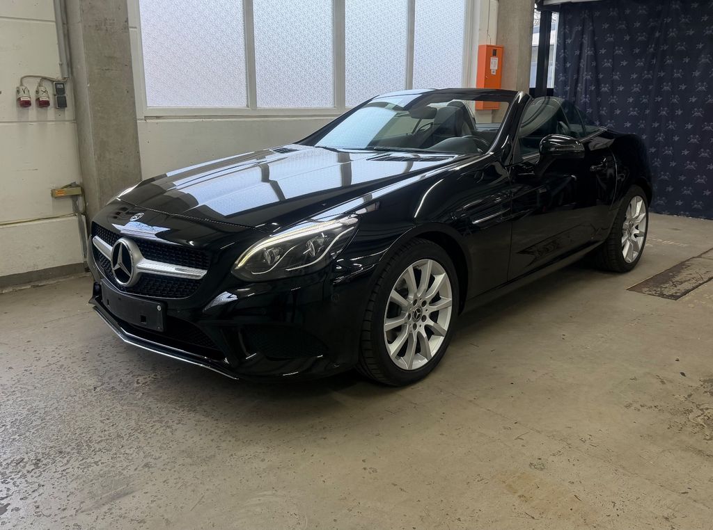 Mercedes-Benz SLC 180 2019
