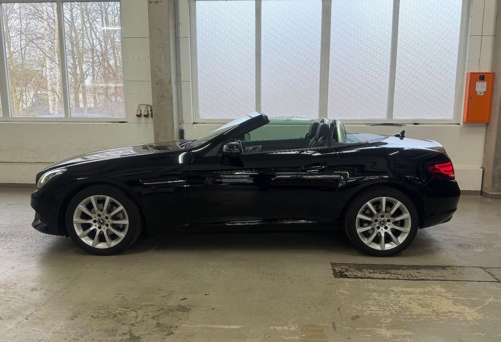 Mercedes-Benz SLC 180 2019