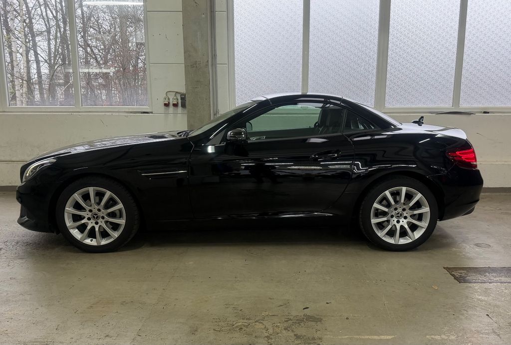 Mercedes-Benz SLC 180 2019