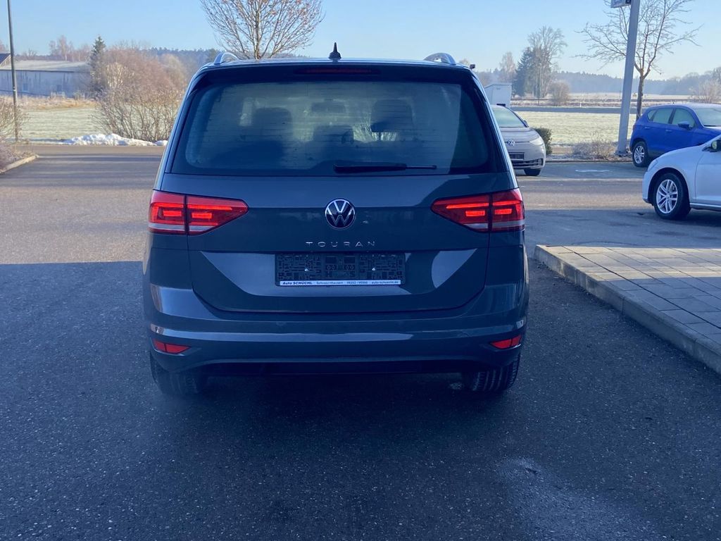 Volkswagen Touran 2021