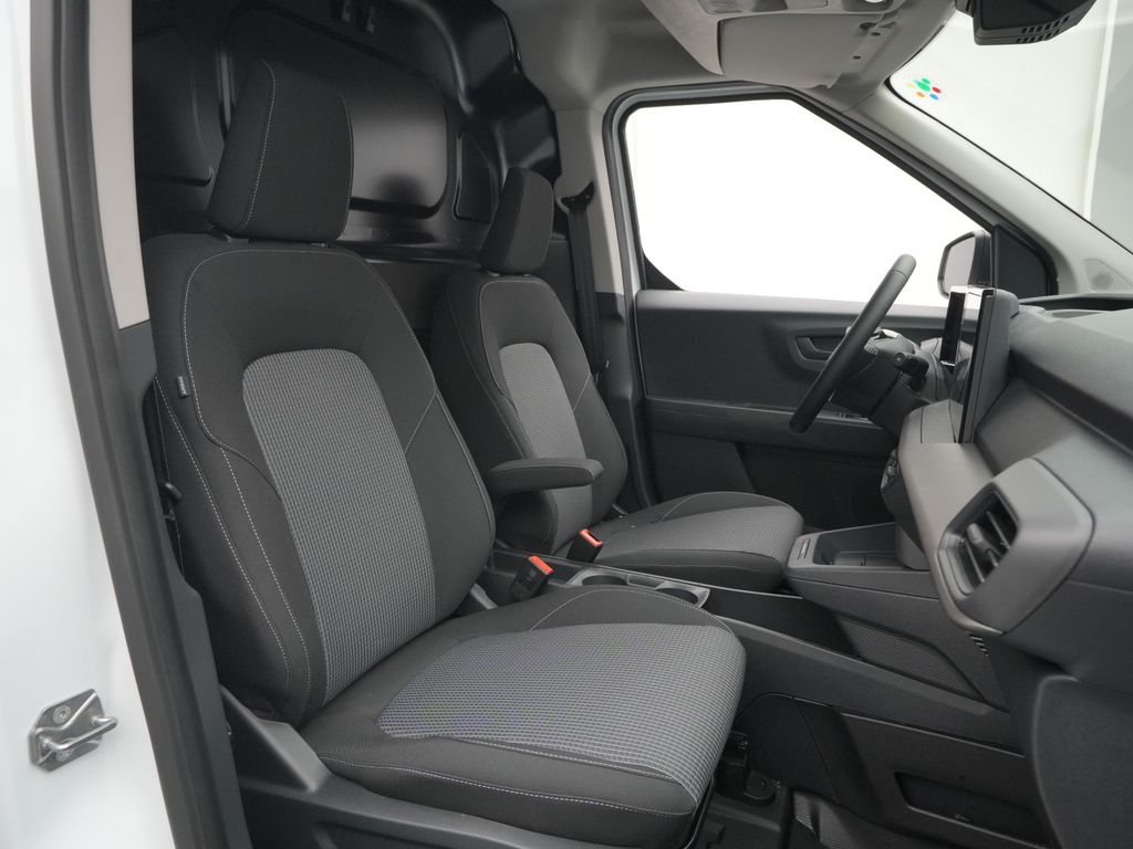 Ford Transit Courier 2025