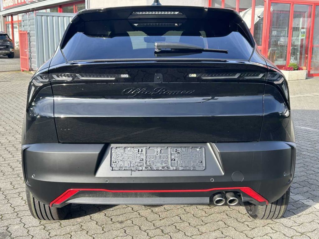 Alfa Romeo Junior 2025