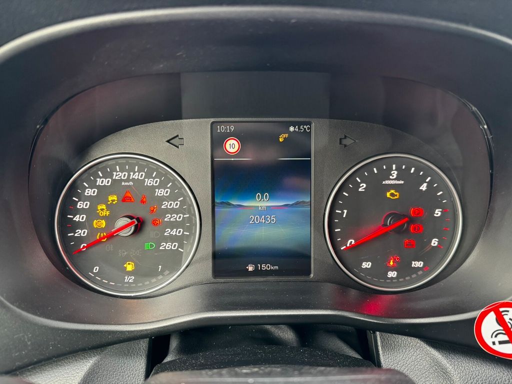 Mercedes-Benz Vito 2024