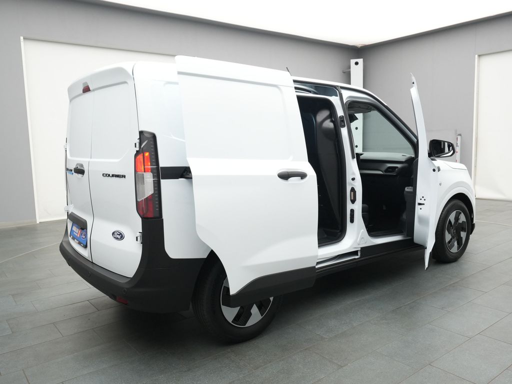 Ford Transit Courier 2025