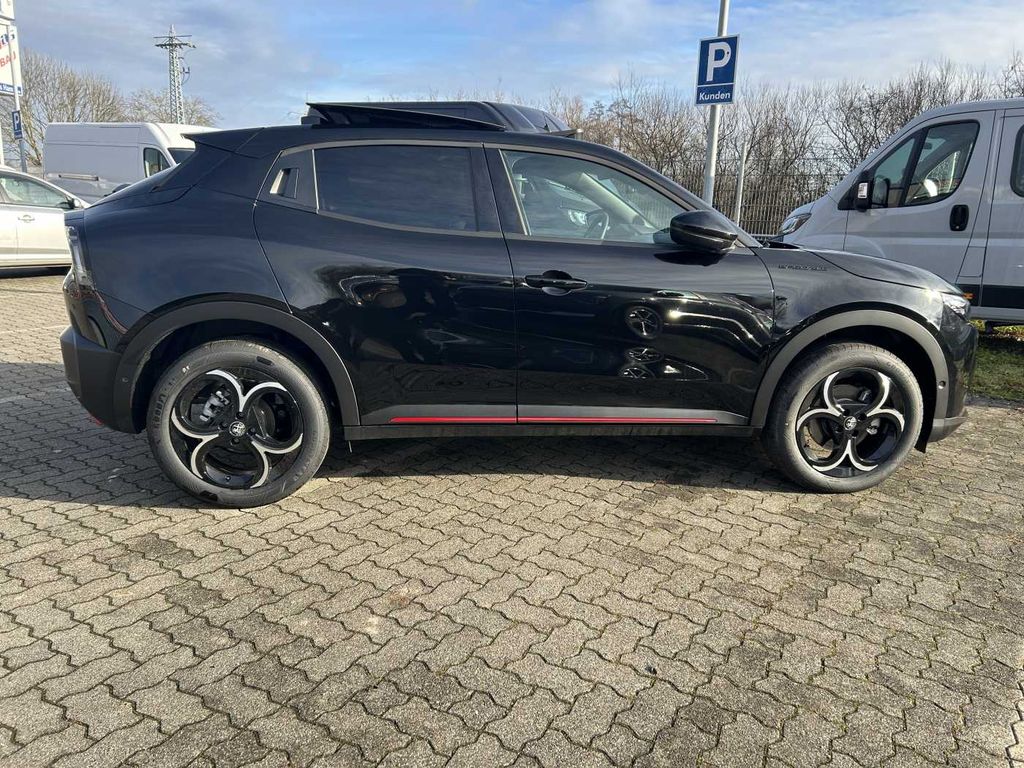 Alfa Romeo Junior 2025