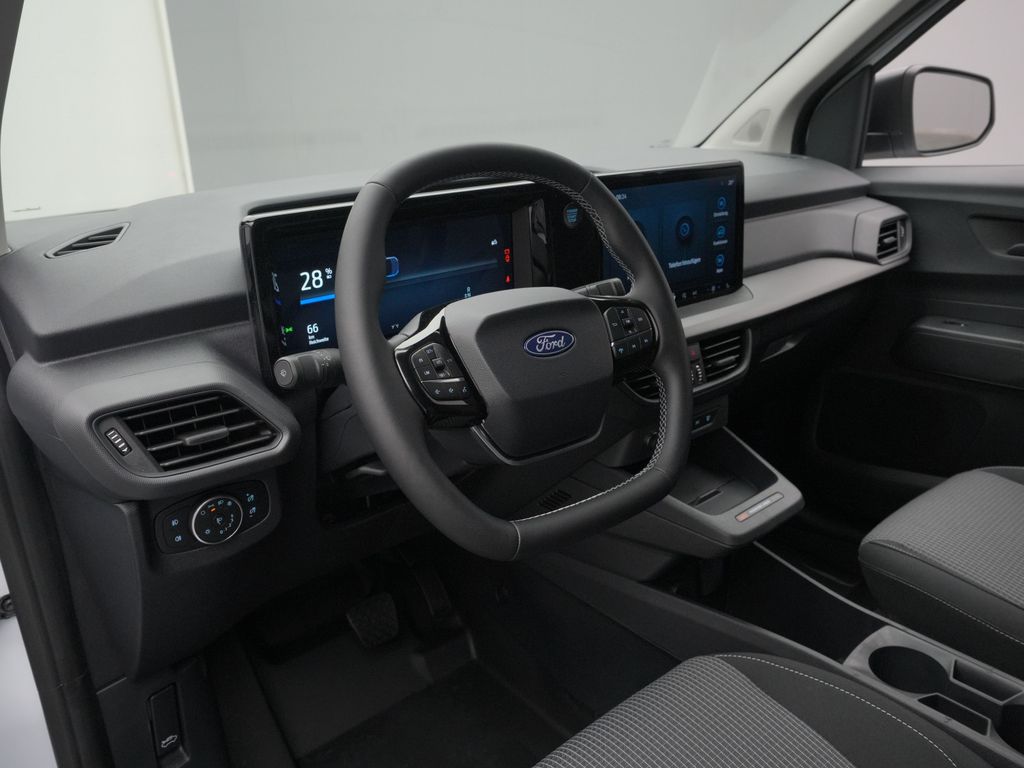 Ford Transit Courier 2025