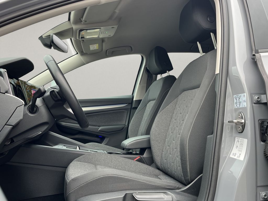 Volkswagen Golf 2023