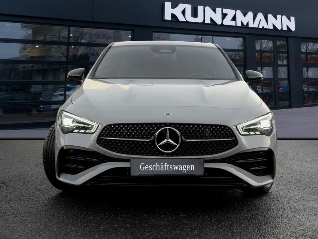 Mercedes-Benz CLA 180 2025