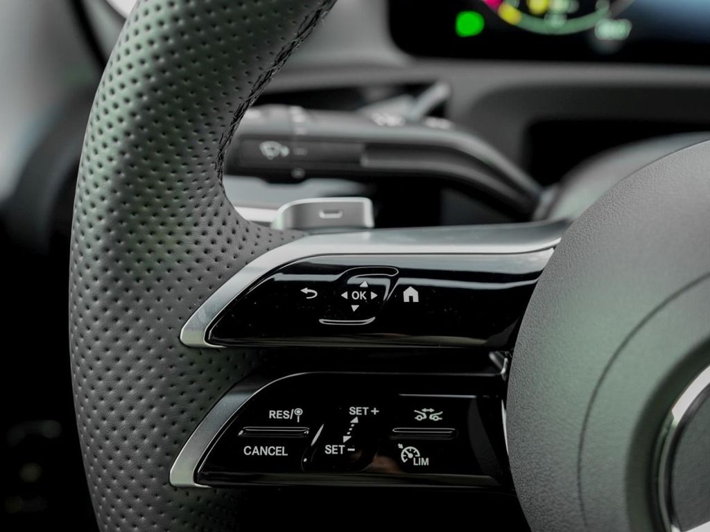 Mercedes-Benz CLA 180 2025