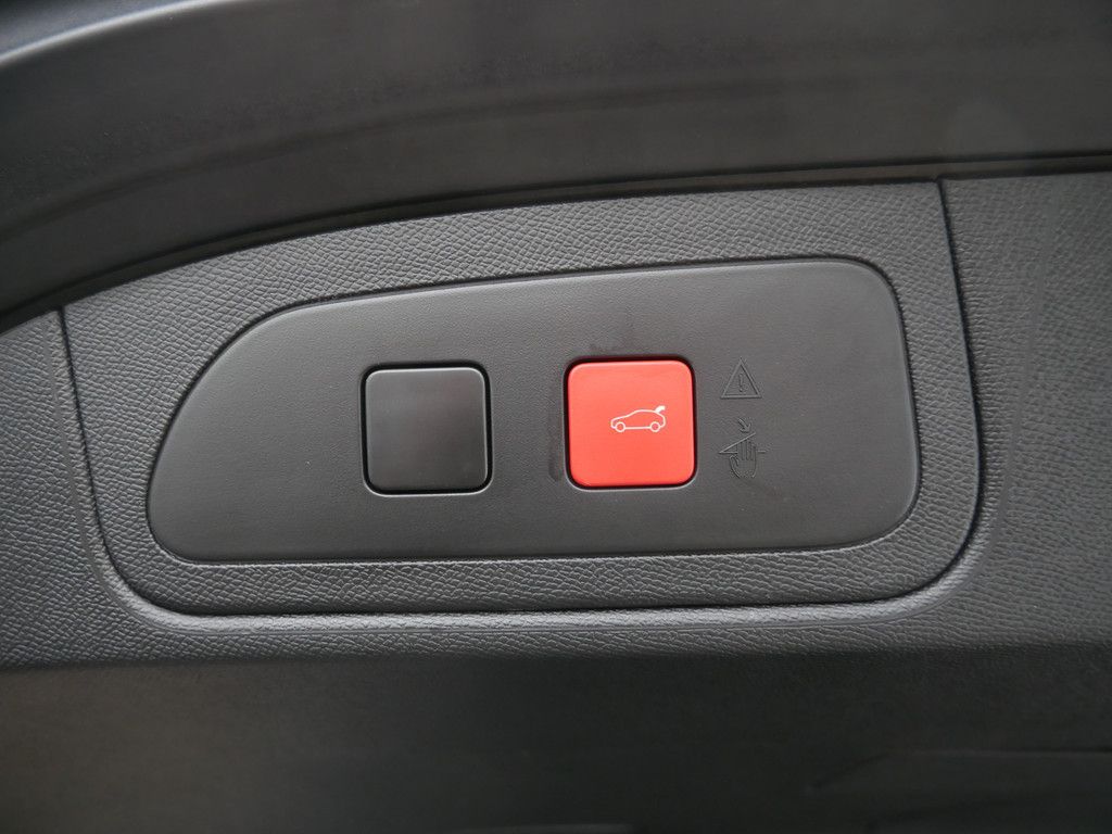 DS Automobiles DS7 (Crossback) 2023