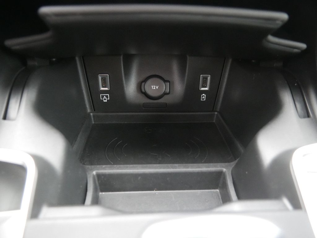 DS Automobiles DS7 (Crossback) 2023