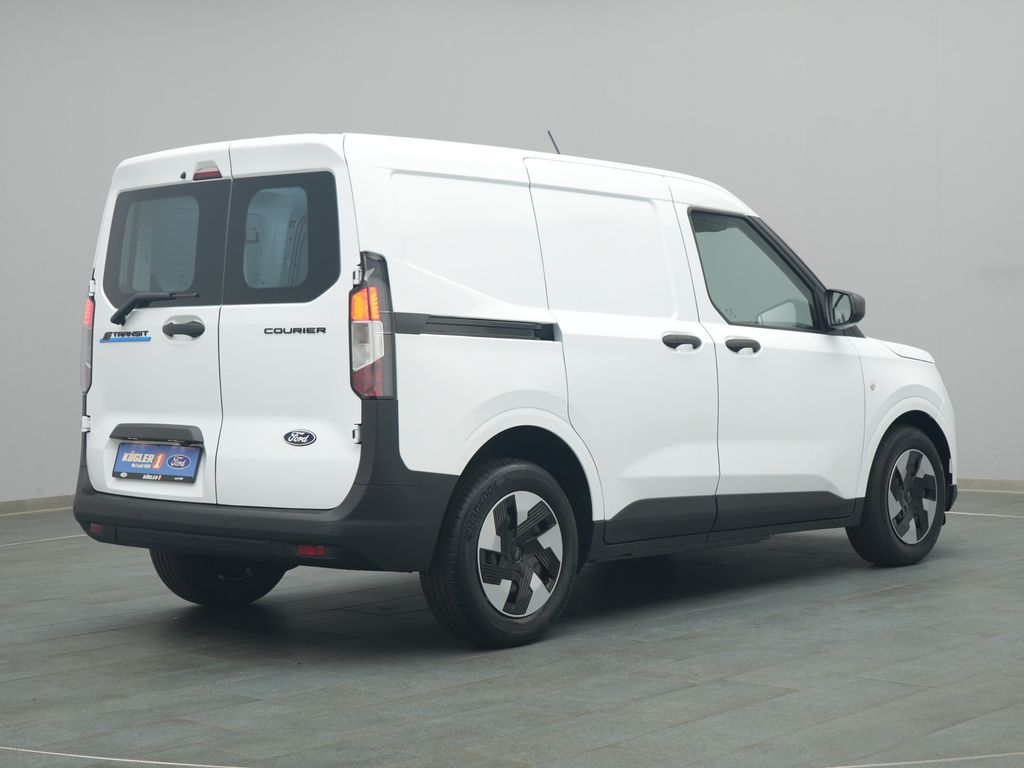 Ford Transit Courier 2025