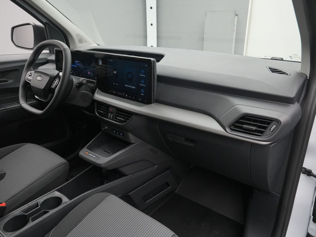 Ford Transit Courier 2025