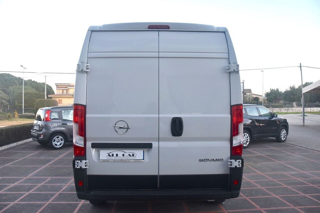 Opel Movano 2024