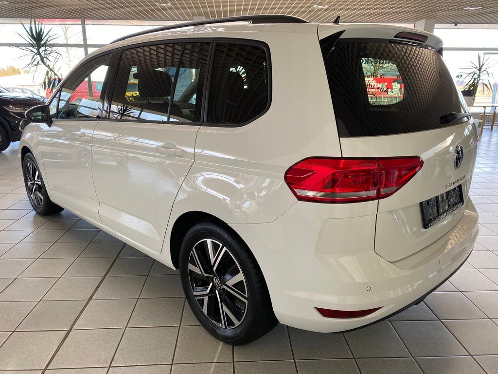 Volkswagen Touran 2024