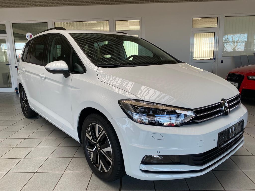 Volkswagen Touran 2024