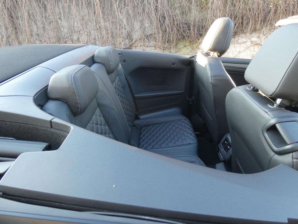 Volkswagen T-Roc 2021