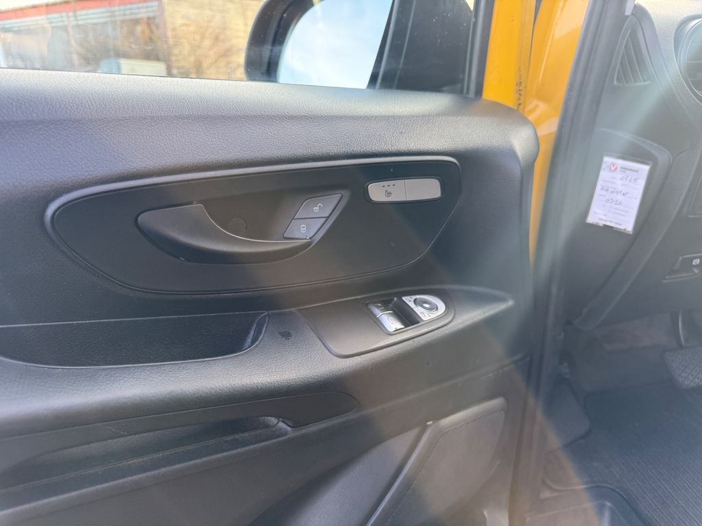 Mercedes-Benz Vito 2021