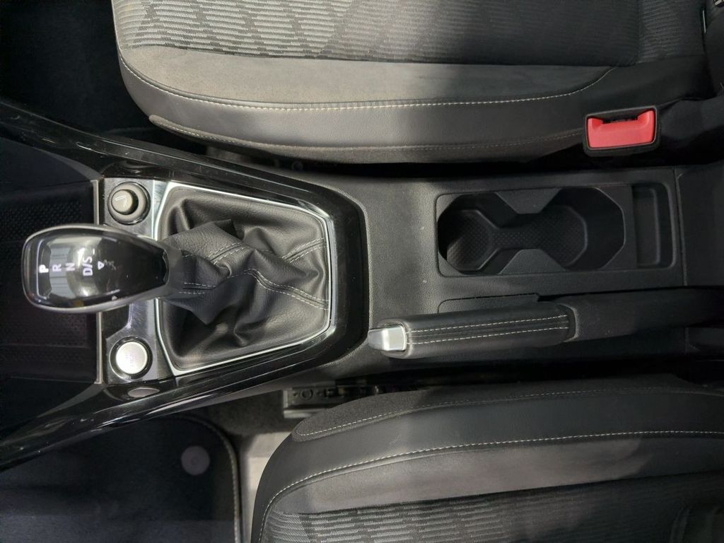 Volkswagen T-Cross 2024