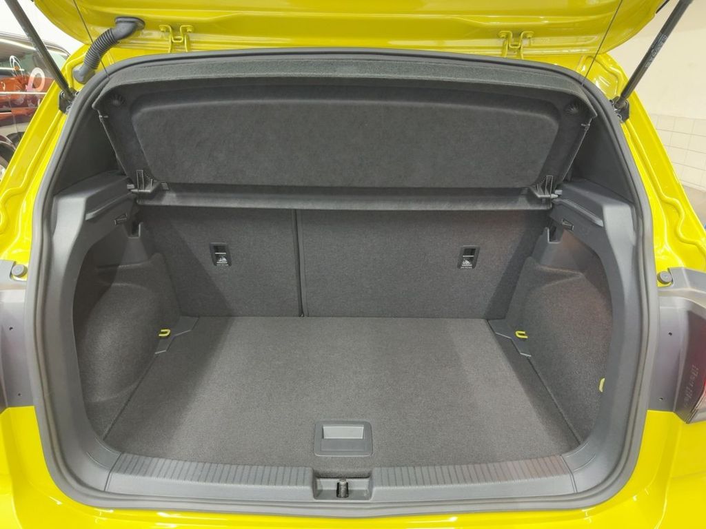 Volkswagen T-Cross 2024