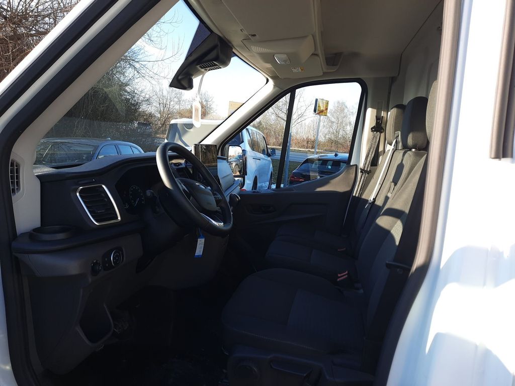 Ford Transit 2024