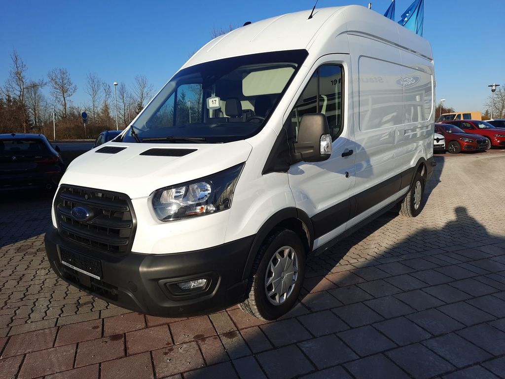 Ford Transit 2024