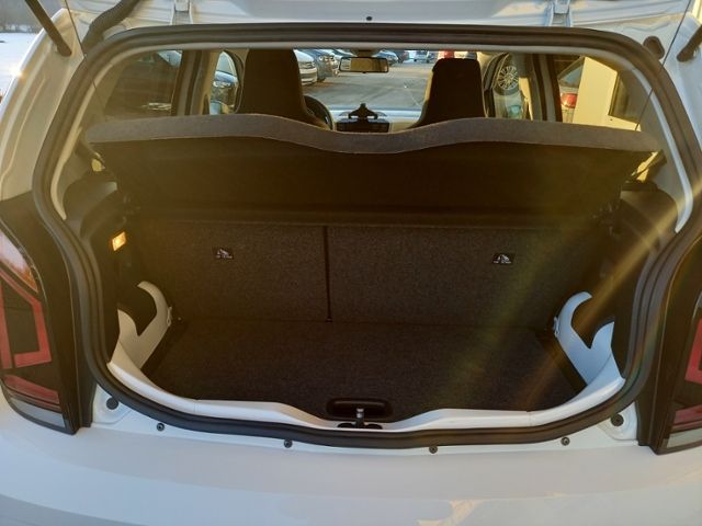 Volkswagen up! 2021