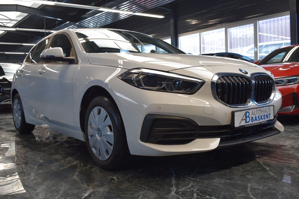BMW 116 2022