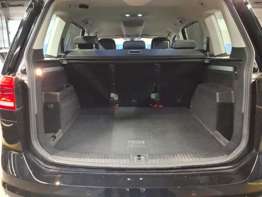 Volkswagen Touran 2020