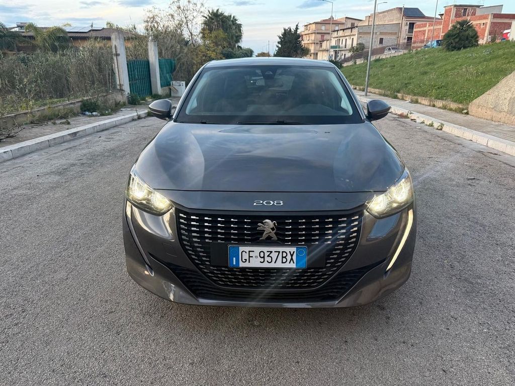 Peugeot 208 2021