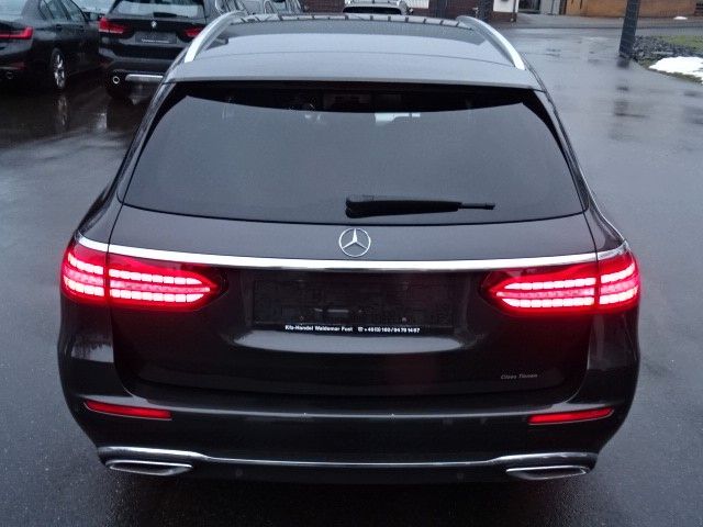 Mercedes-Benz E 200 2021